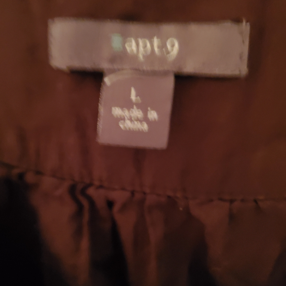 APT 9 TANK Top - Picture 2 of 4